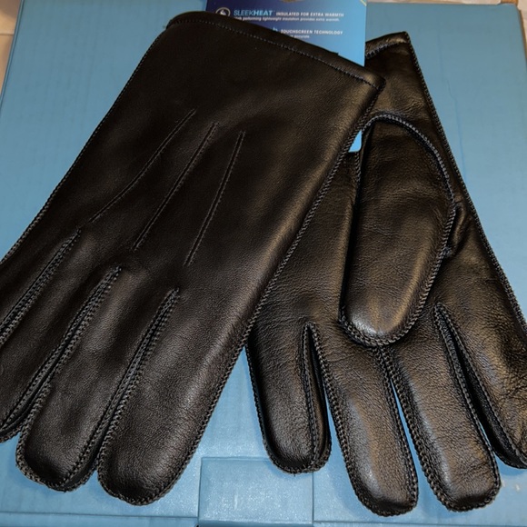 Isotoner Men’s Leather gloves - Picture 6 of 13